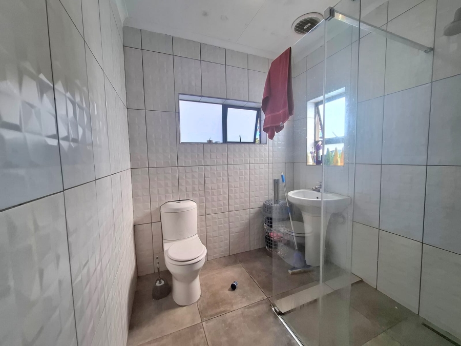 3 Bedroom Property for Sale in Cambridge Eastern Cape